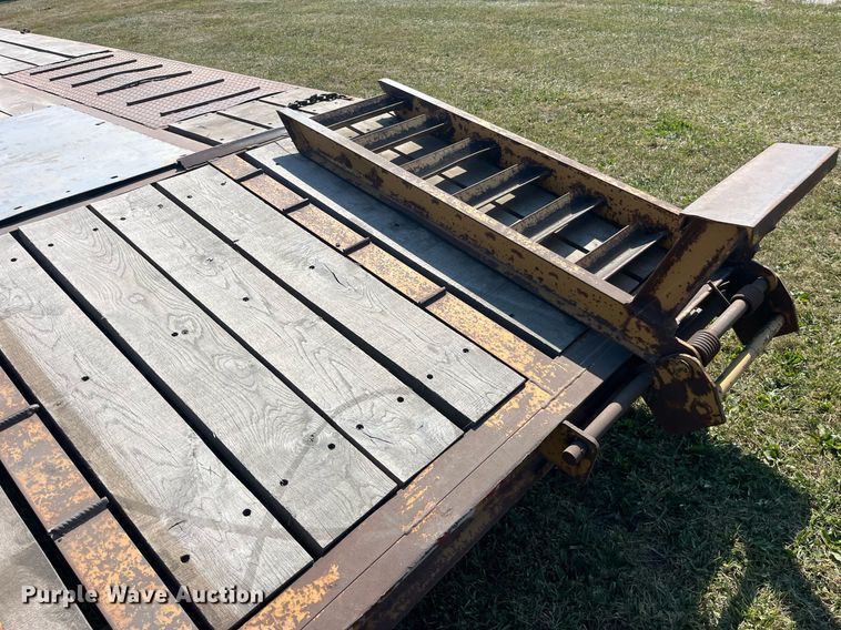 image for item LC9139 1997 Dynaweld equipment trailer