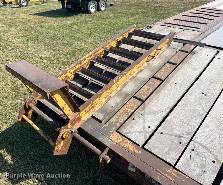 image for item LC9139 1997 Dynaweld equipment trailer