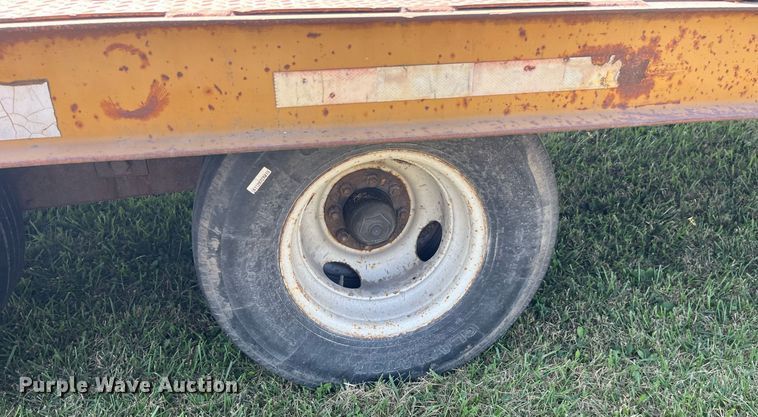 image for item LC9139 1997 Dynaweld equipment trailer