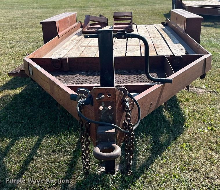 image for item LC9141 1988 Belshe equipment trailer