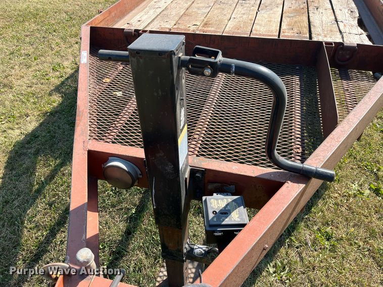 image for item LC9141 1988 Belshe equipment trailer