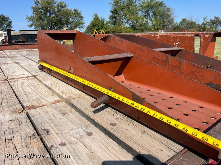 image for item LC9141 1988 Belshe equipment trailer