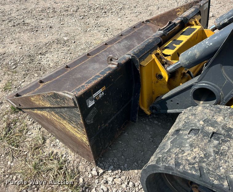 image for item LC9143 2019 John Deere 331G tracked skid steer loader