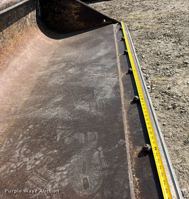 image for item LC9143 2019 John Deere 331G tracked skid steer loader