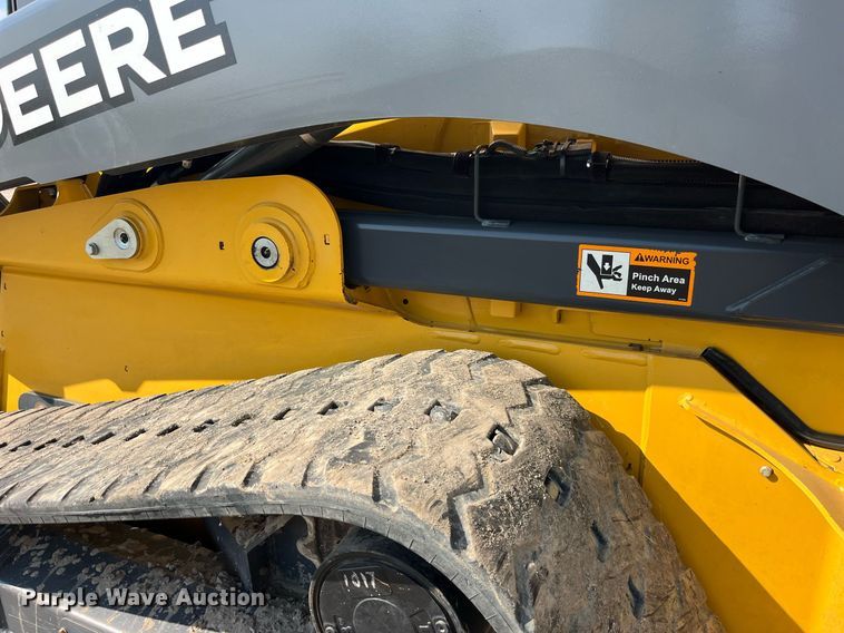 image for item LC9143 2019 John Deere 331G tracked skid steer loader