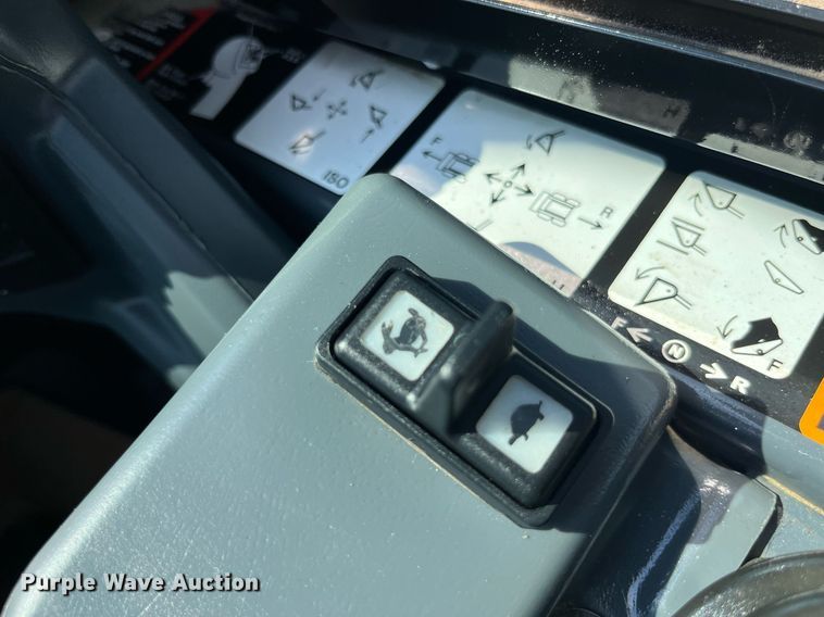 image for item LC9143 2019 John Deere 331G tracked skid steer loader