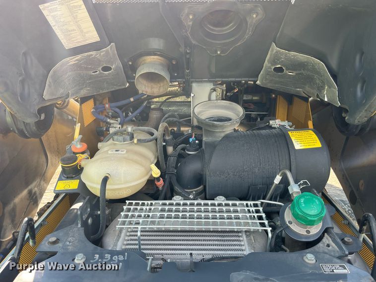 image for item LC9143 2019 John Deere 331G tracked skid steer loader