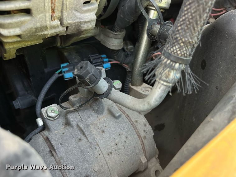 image for item LC9143 2019 John Deere 331G tracked skid steer loader