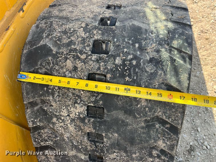 image for item LC9143 2019 John Deere 331G tracked skid steer loader