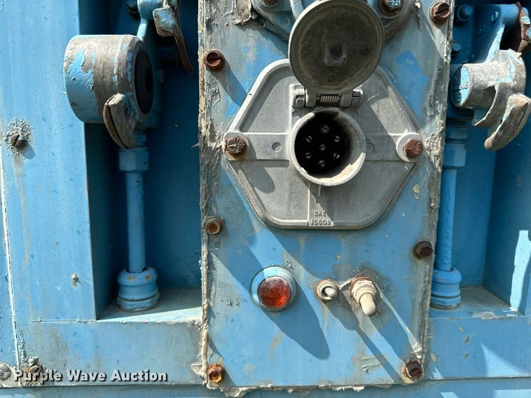 image for item LC9144 1989 Kentucky FVC dry van trailer