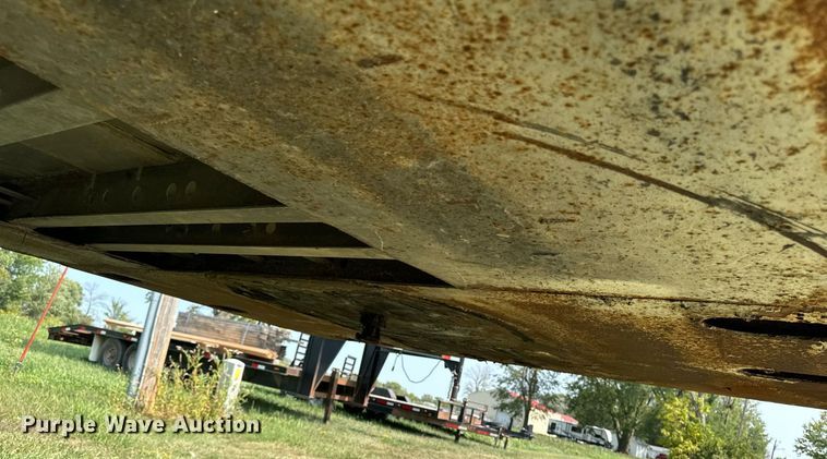 image for item LC9144 1989 Kentucky FVC dry van trailer