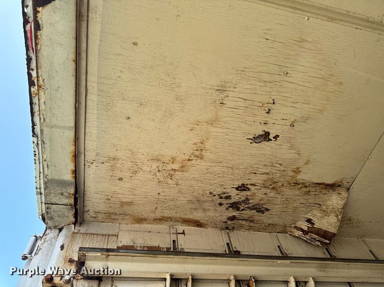 image for item LC9144 1989 Kentucky FVC dry van trailer