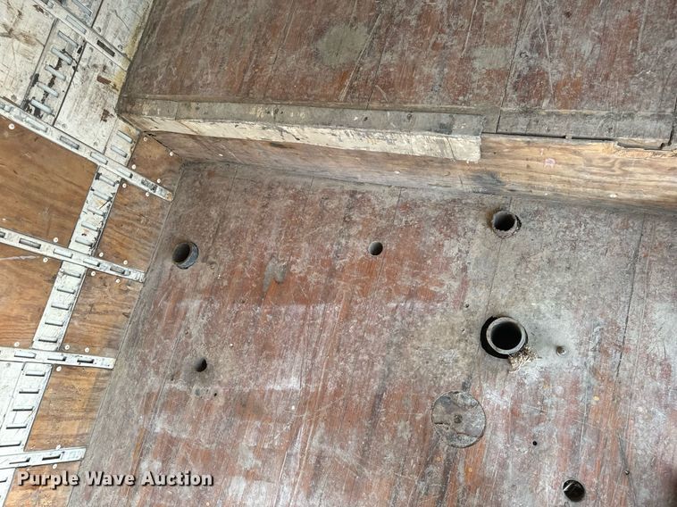 image for item LC9144 1989 Kentucky FVC dry van trailer