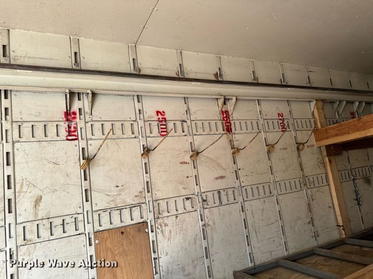 image for item LC9144 1989 Kentucky FVC dry van trailer