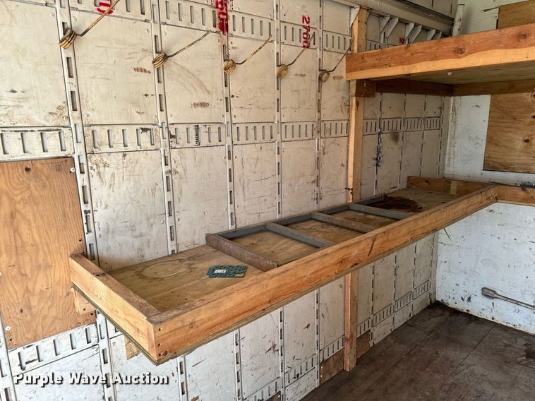 image for item LC9144 1989 Kentucky FVC dry van trailer