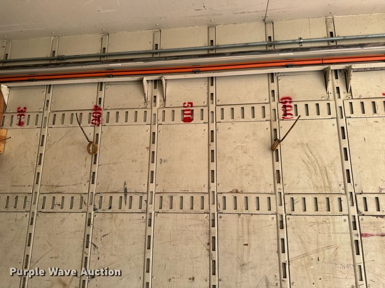 image for item LC9144 1989 Kentucky FVC dry van trailer