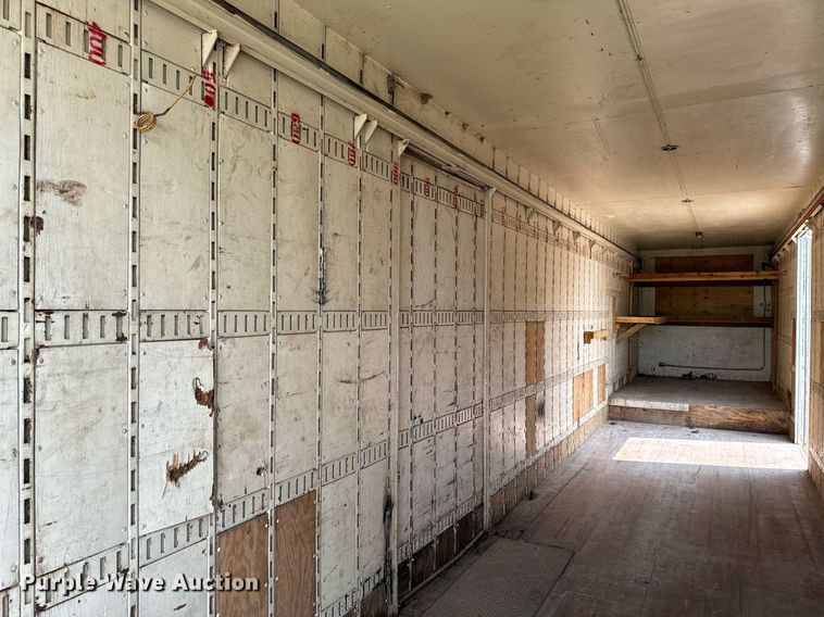 image for item LC9144 1989 Kentucky FVC dry van trailer