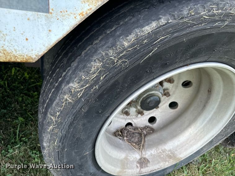 image for item LC9144 1989 Kentucky FVC dry van trailer