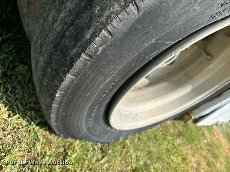 image for item LC9144 1989 Kentucky FVC dry van trailer