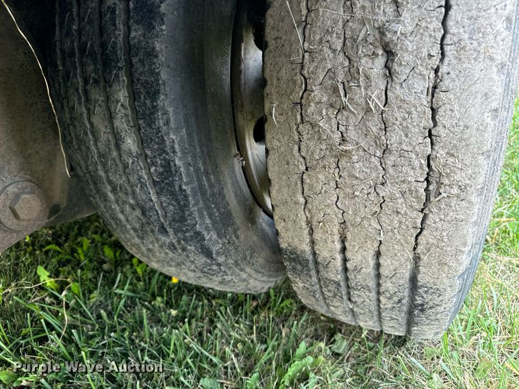 image for item LC9144 1989 Kentucky FVC dry van trailer