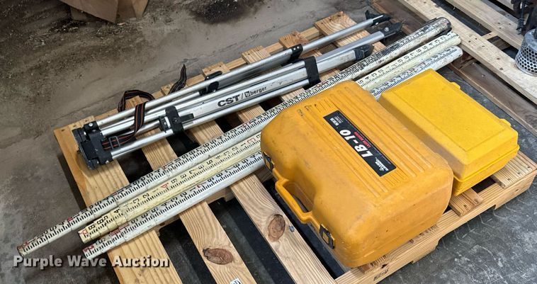 image for item LC9145 2001 Laser Alignment LB-10 laser beacon system