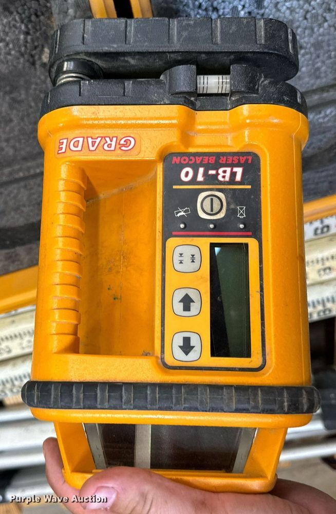 image for item LC9145 2001 Laser Alignment LB-10 laser beacon system