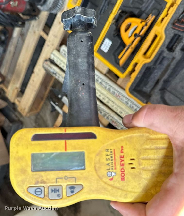 image for item LC9145 2001 Laser Alignment LB-10 laser beacon system