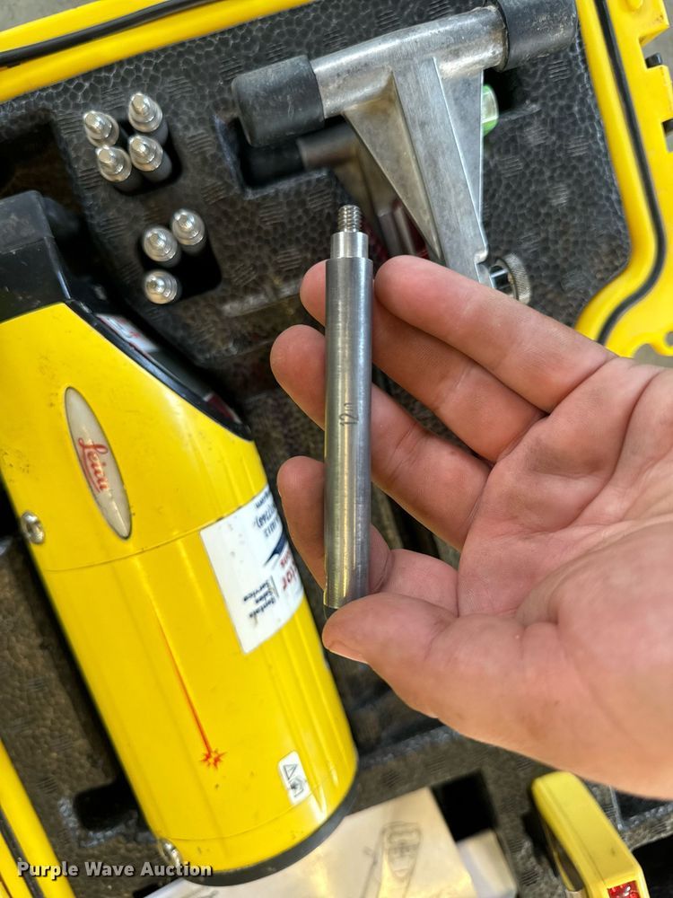 image for item LC9152 Leica Piper 100 pipe laser