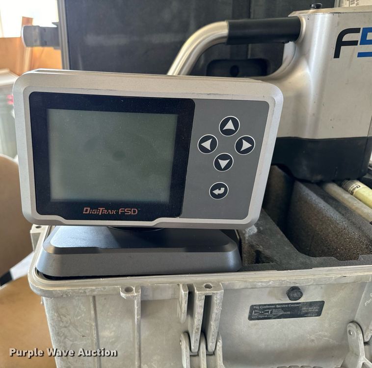 image for item LC9155 DigiTrak F5 bore drill locator 