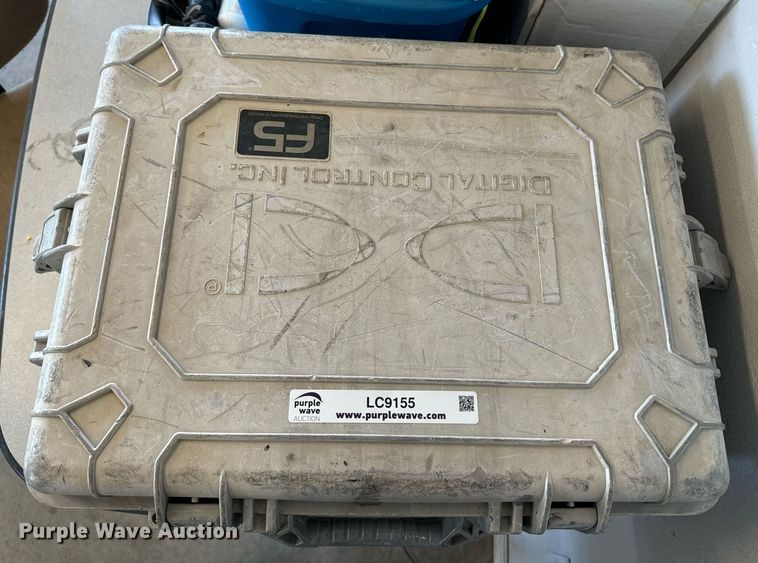 image for item LC9155 DigiTrak F5 bore drill locator 