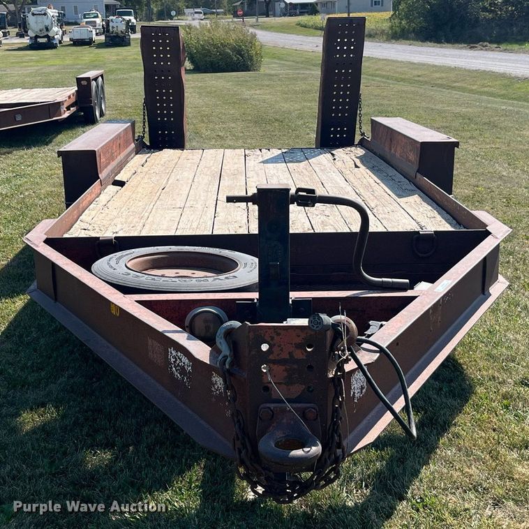 image for item LC9158 1998 Belshe T16-2EP equipment trailer