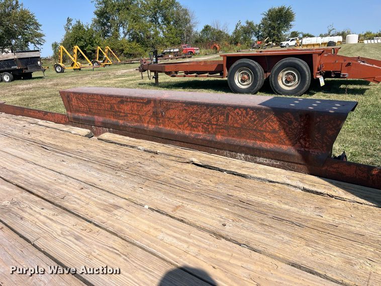 image for item LC9158 1998 Belshe T16-2EP equipment trailer