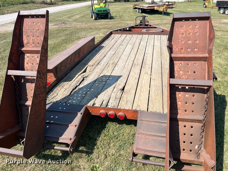 image for item LC9158 1998 Belshe T16-2EP equipment trailer