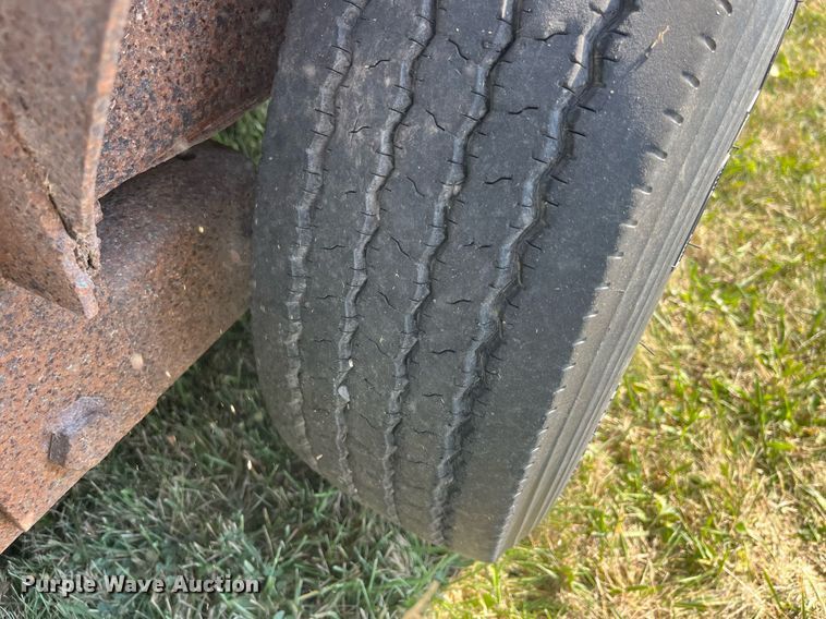 image for item LC9158 1998 Belshe T16-2EP equipment trailer