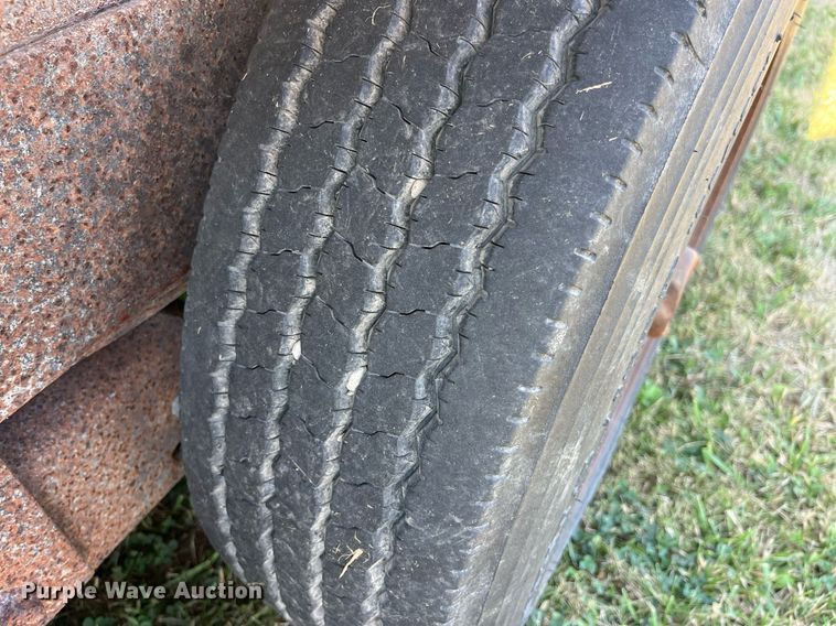 image for item LC9158 1998 Belshe T16-2EP equipment trailer