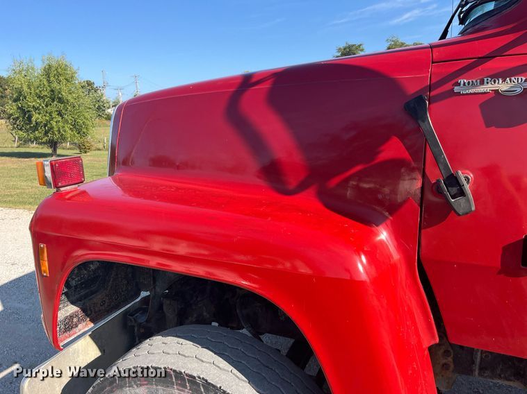 image for item LC9169 1997 Ford LT9000 dump truck