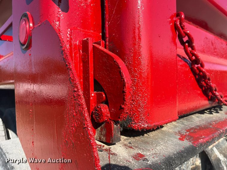 image for item LC9169 1997 Ford LT9000 dump truck