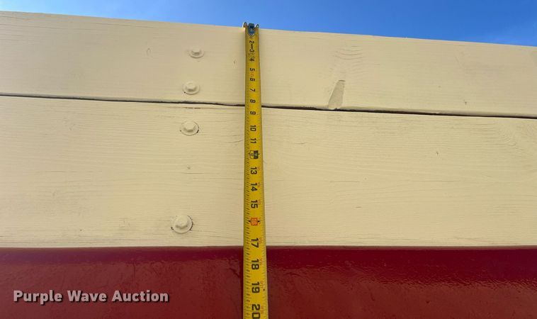 image for item LC9169 1997 Ford LT9000 dump truck