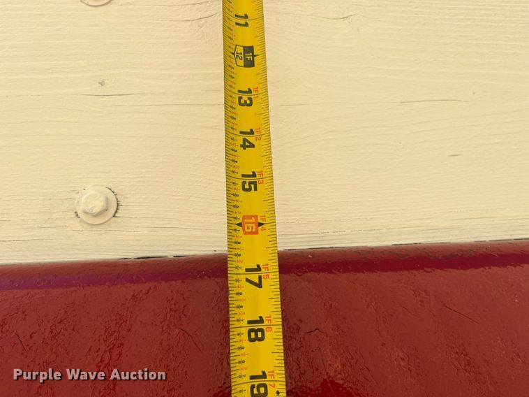 image for item LC9169 1997 Ford LT9000 dump truck