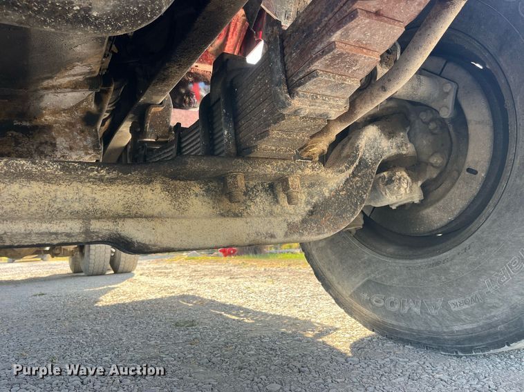 image for item LC9169 1997 Ford LT9000 dump truck