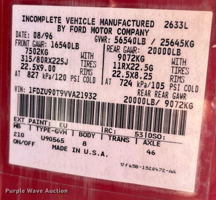 image for item LC9169 1997 Ford LT9000 dump truck