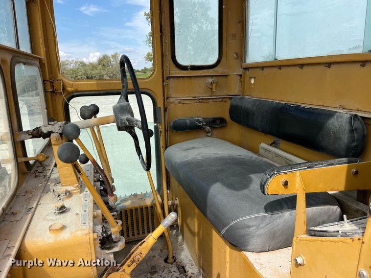 image for item LC9172 Caterpillar  112 rigid frame motor grader