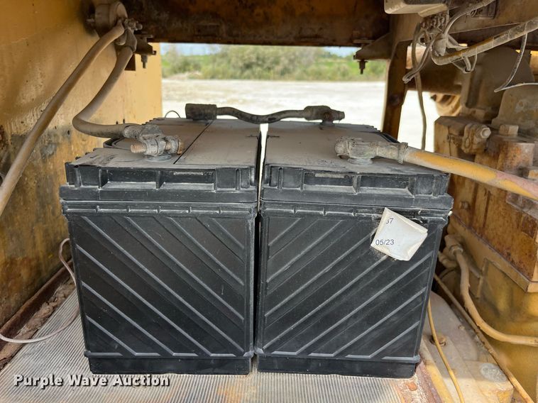 image for item LC9172 Caterpillar  112 rigid frame motor grader