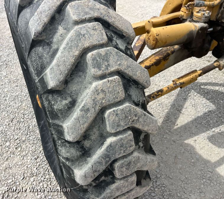 image for item LC9172 Caterpillar  112 rigid frame motor grader