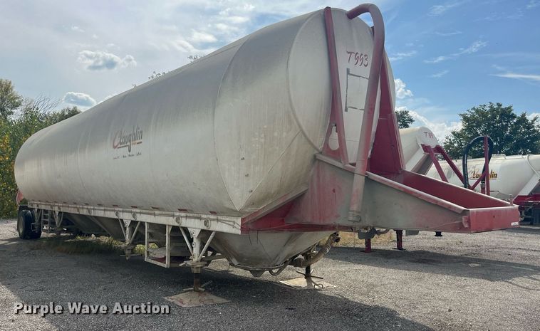 image for item LC9183 Butler tank trailer