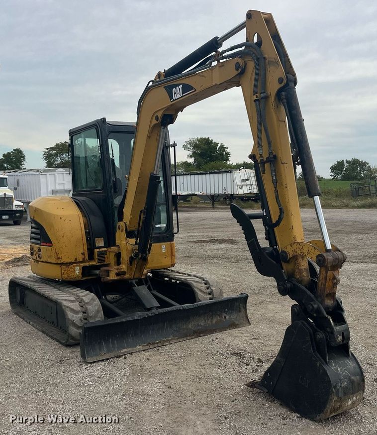 image for item LC9222 2006 Caterpillar  304C CR mini excavator