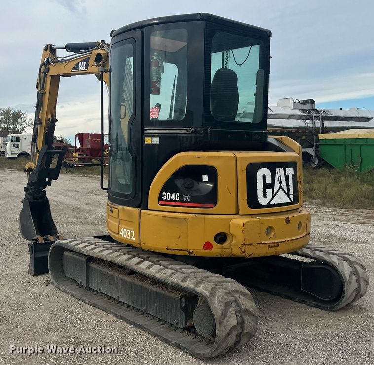 image for item LC9222 2006 Caterpillar  304C CR mini excavator