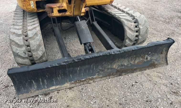 image for item LC9222 2006 Caterpillar  304C CR mini excavator