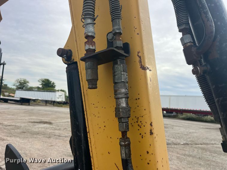 image for item LC9222 2006 Caterpillar  304C CR mini excavator