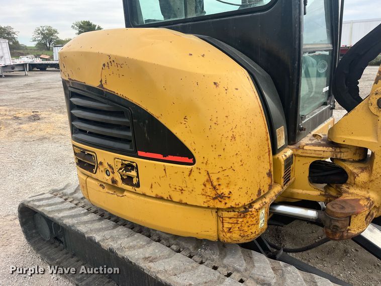 image for item LC9222 2006 Caterpillar  304C CR mini excavator